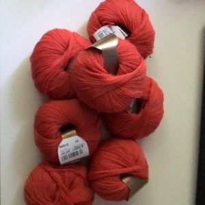 Filatura di Crosa Nirvana superwask mercerized extrafine merino wool yarn